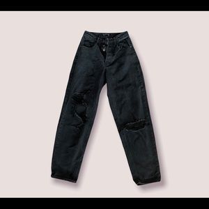 Pretty Little Thing Black Distressed Jeans